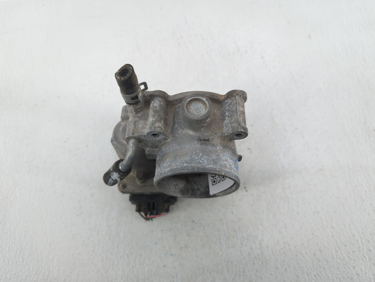 2013-2019 Subaru Legacy Throttle Body P/N:16112AA38A Fits Fits 2013 2014 2015 2016 2017 2018 2019 OEM Used Auto Parts - Oemu
