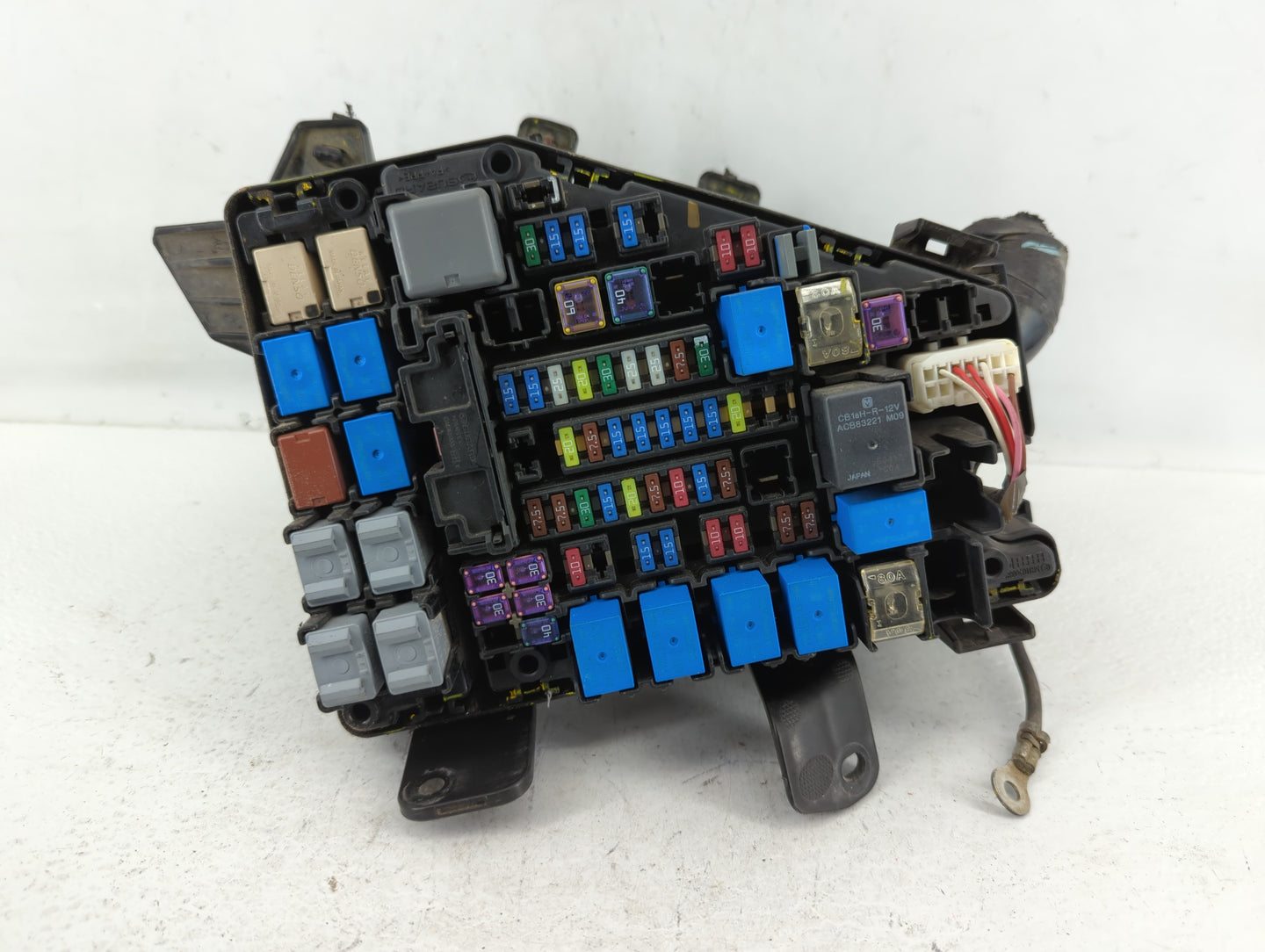 2015 Subaru Legacy Fusebox Fuse Box Panel Relay Module P/N:MB504300B Fits OEM Used Auto Parts - Oemusedautoparts1.com