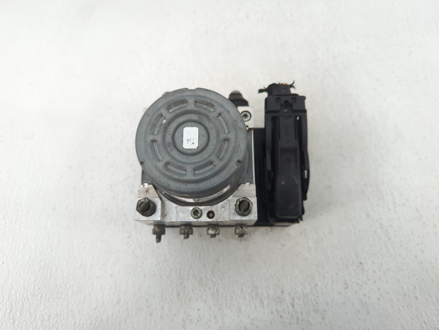 2017 Subaru Legacy ABS Pump Control Module Replacement P/N:27536AL05A Fits OEM Used Auto Parts - Oemusedautoparts1.com