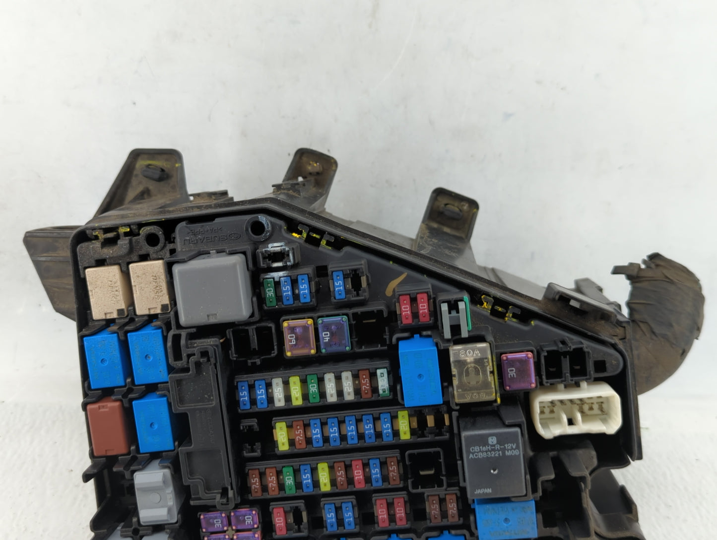2015 Subaru Legacy Fusebox Fuse Box Panel Relay Module P/N:MB504300B Fits OEM Used Auto Parts - Oemusedautoparts1.com