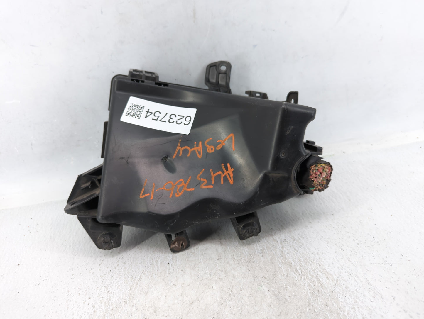 2015 Subaru Legacy Fusebox Fuse Box Panel Relay Module P/N:MB504300B Fits OEM Used Auto Parts - Oemusedautoparts1.com