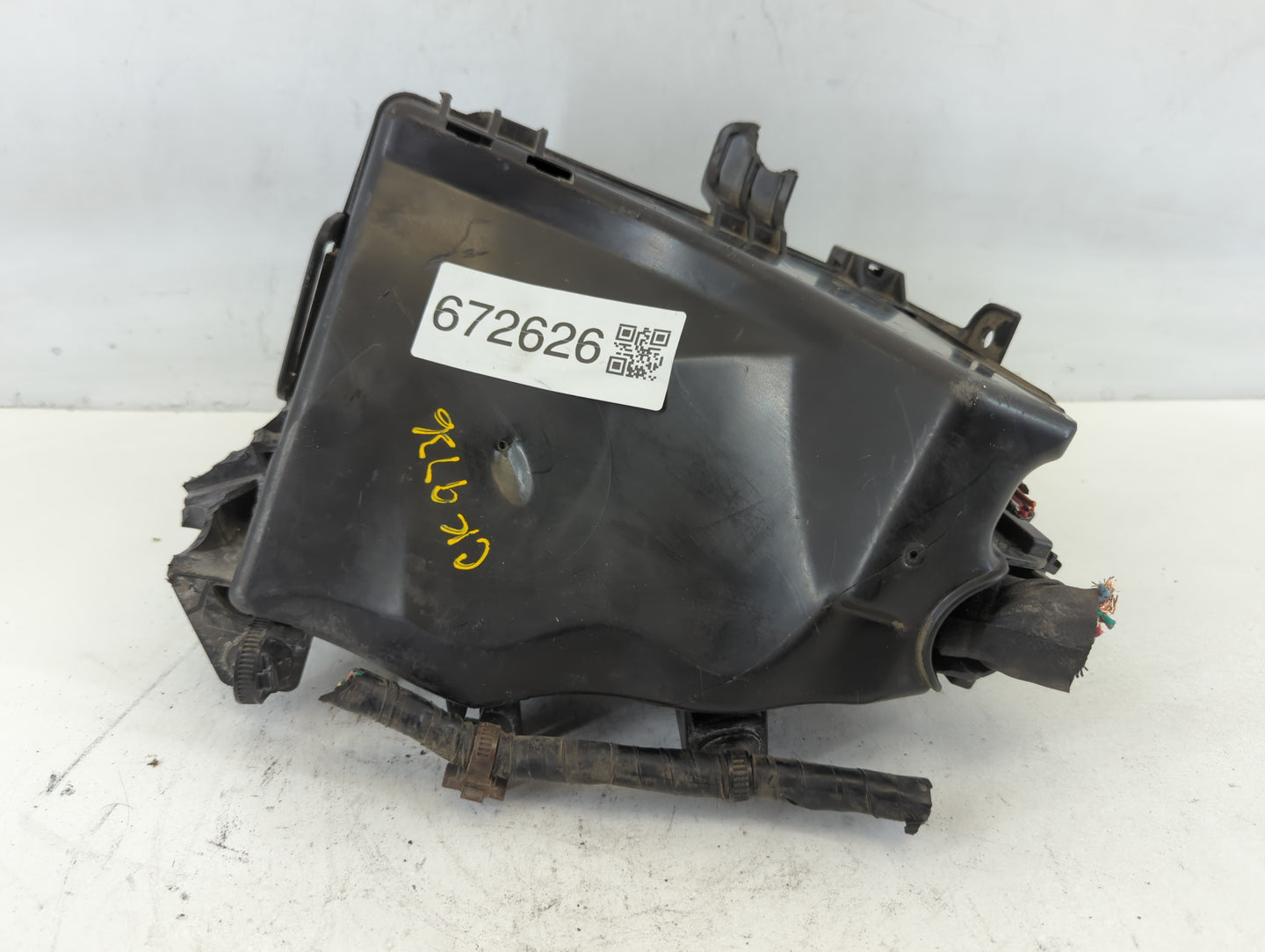 2015 Subaru Legacy Fusebox Fuse Box Panel Relay Module P/N:MB504300B Fits OEM Used Auto Parts - Oemusedautoparts1.com