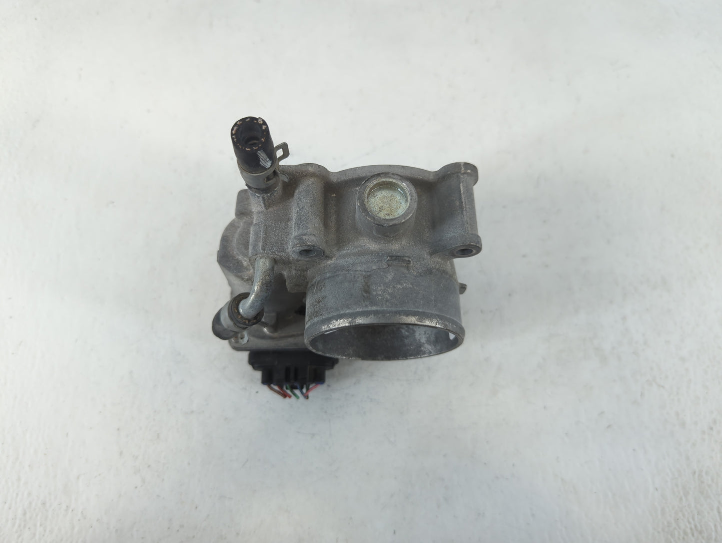 2013-2019 Subaru Legacy Throttle Body P/N:6U01 1780 16112AA38A Fits Fits 2013 2014 2015 2016 2017 2018 2019 OEM Used Auto Pa