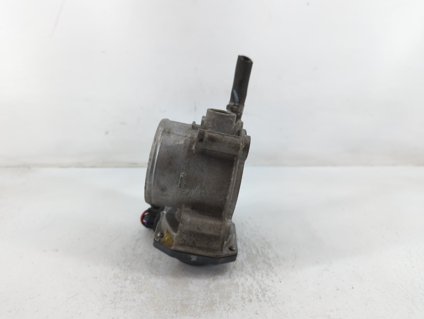 2013-2019 Subaru Legacy Throttle Body P/N:1440 02U03 16112AA38A Fits Fits 2013 2014 2015 2016 2017 2018 2019 OEM Used Auto P