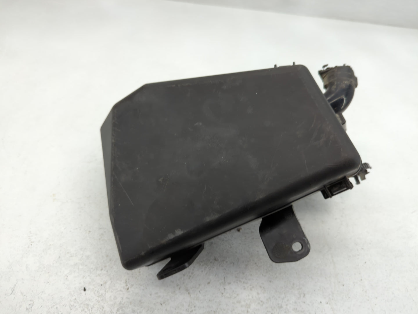 2015-2017 Subaru Legacy Fusebox Fuse Box Panel Relay Module P/N:MB503700B Fits Fits 2015 2017 OEM Used Auto Parts - Oemuseda