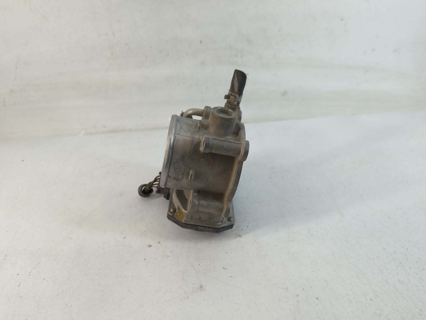 2013-2019 Subaru Legacy Throttle Body P/N:16112AA38A Fits Fits 2013 2014 2015 2016 2017 2018 2019 OEM Used Auto Parts - Oemu