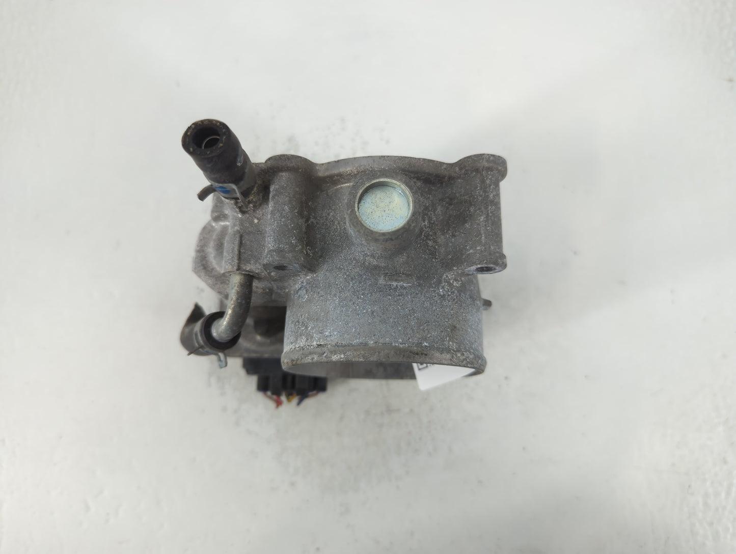 2010-2019 Subaru Legacy Throttle Body P/N:16112AA320 Fits Fits 2010 2011 2012 2013 2014 2015 2016 2017 2018 2019 OEM Used Au