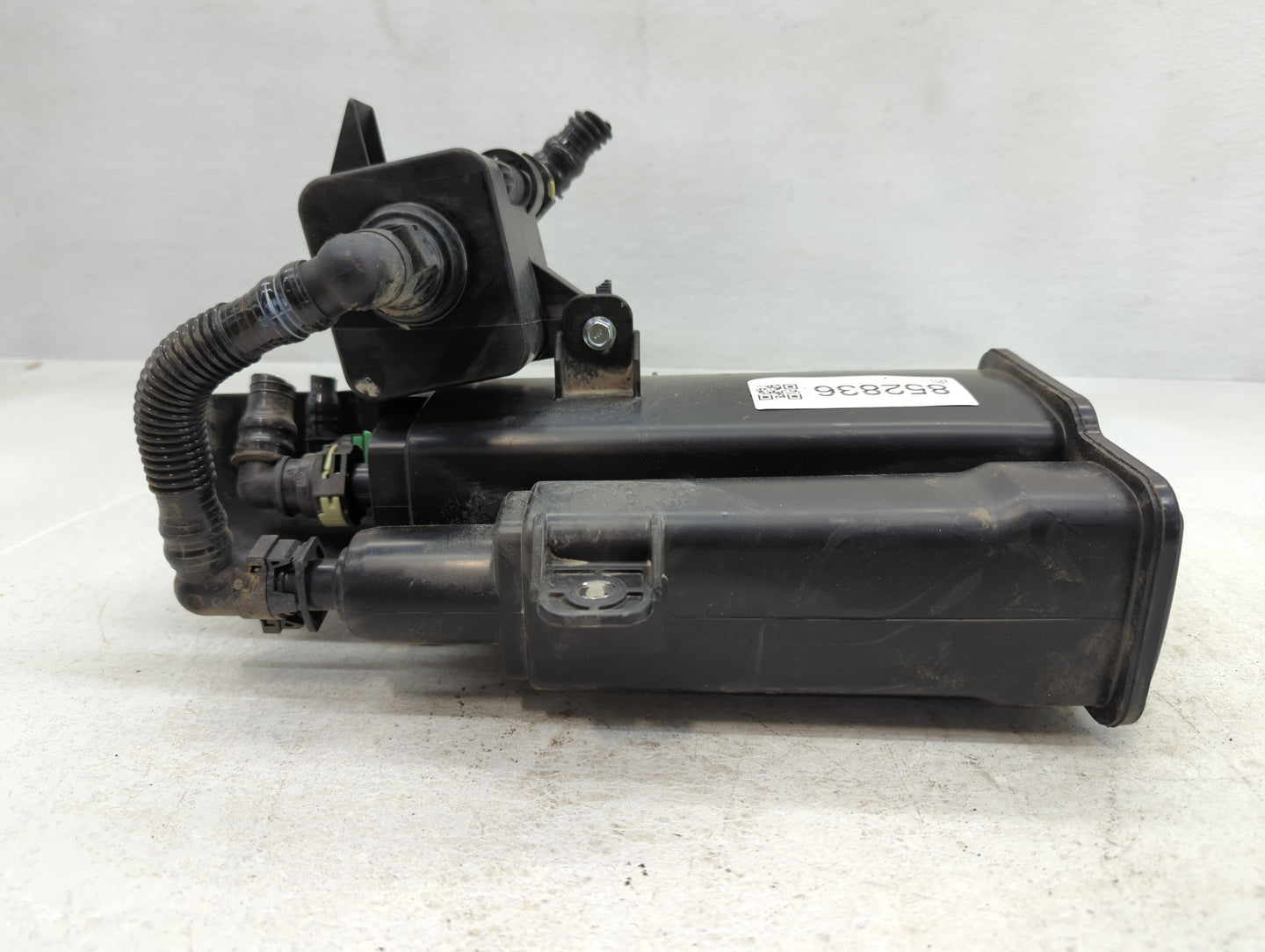 2017 Subaru Legacy Fuel Vapor Charcoal Canister - Oemusedautoparts1.com