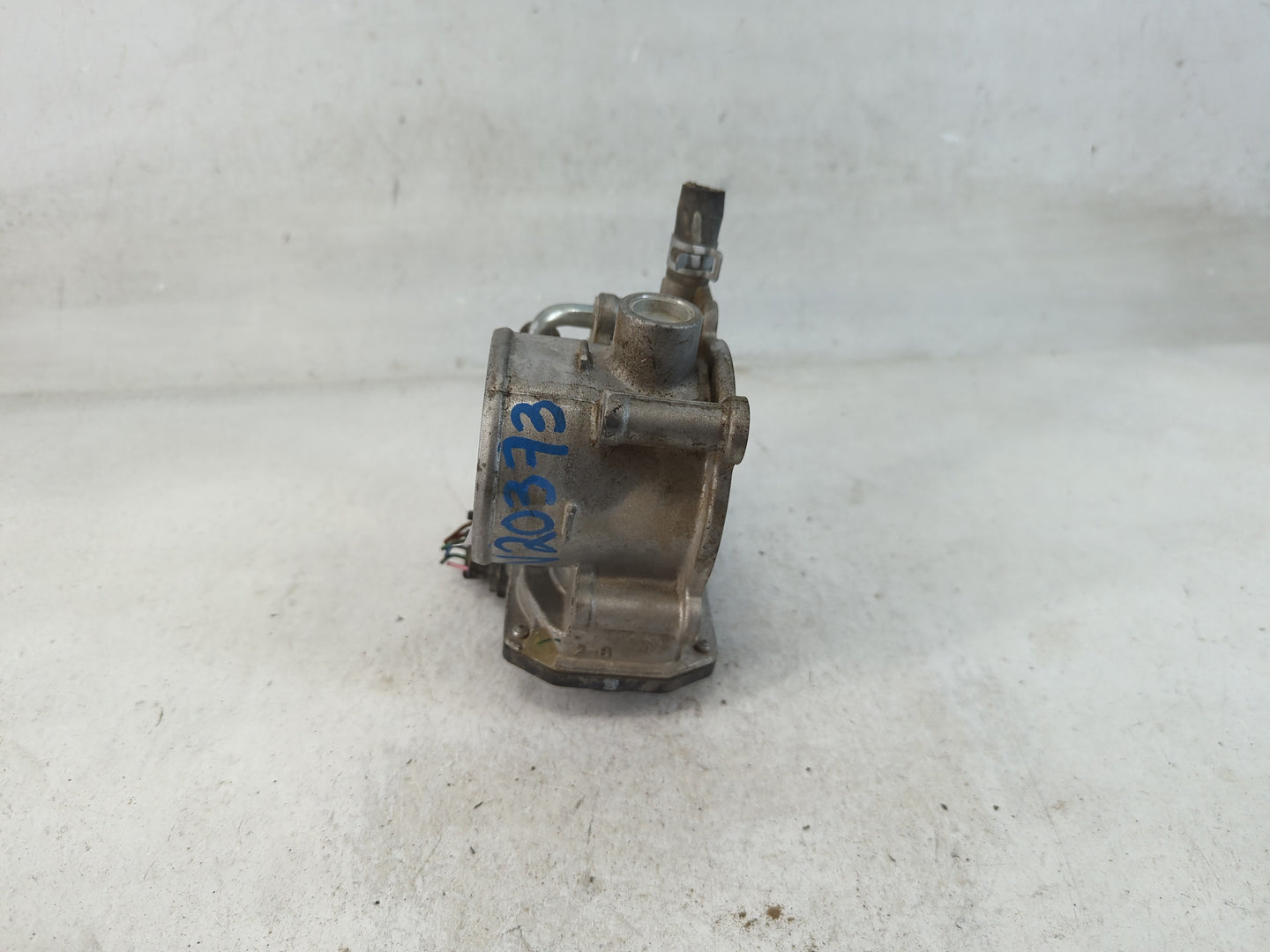 2013-2019 Subaru Legacy Throttle Body P/N:1440 01U25 16112AA38A Fits Fits 2013 2014 2015 2016 2017 2018 2019 OEM Used Auto P