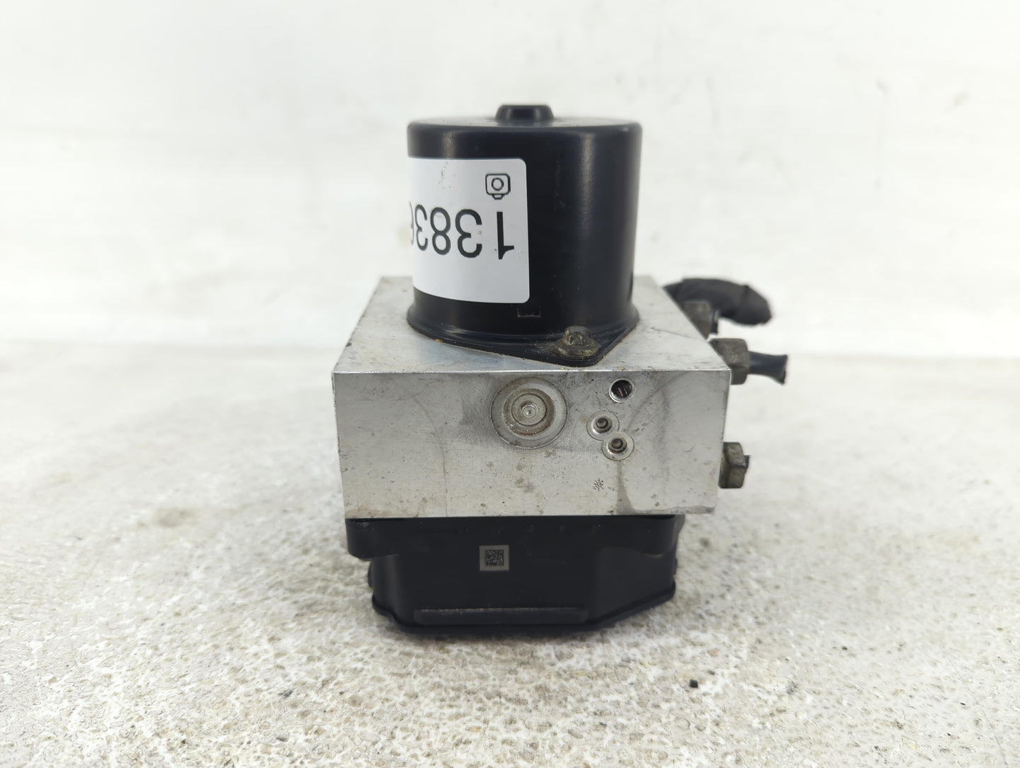 2017 Subaru Outback ABS Pump Control Module Replacement P/N:27536AL05A Fits OEM Used Auto Parts - Oemusedautoparts1.com