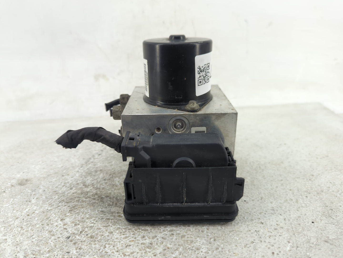 2017 Subaru Outback ABS Pump Control Module Replacement P/N:27536AL05A Fits OEM Used Auto Parts - Oemusedautoparts1.com