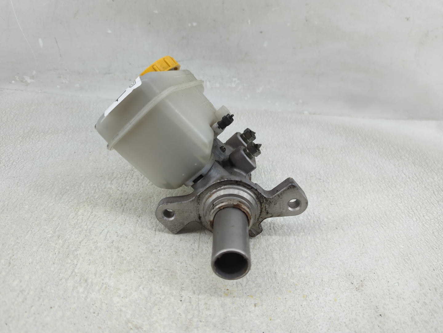 2018-2021 Subaru Wrx Brake Master Cylinder - Oemusedautoparts1.com