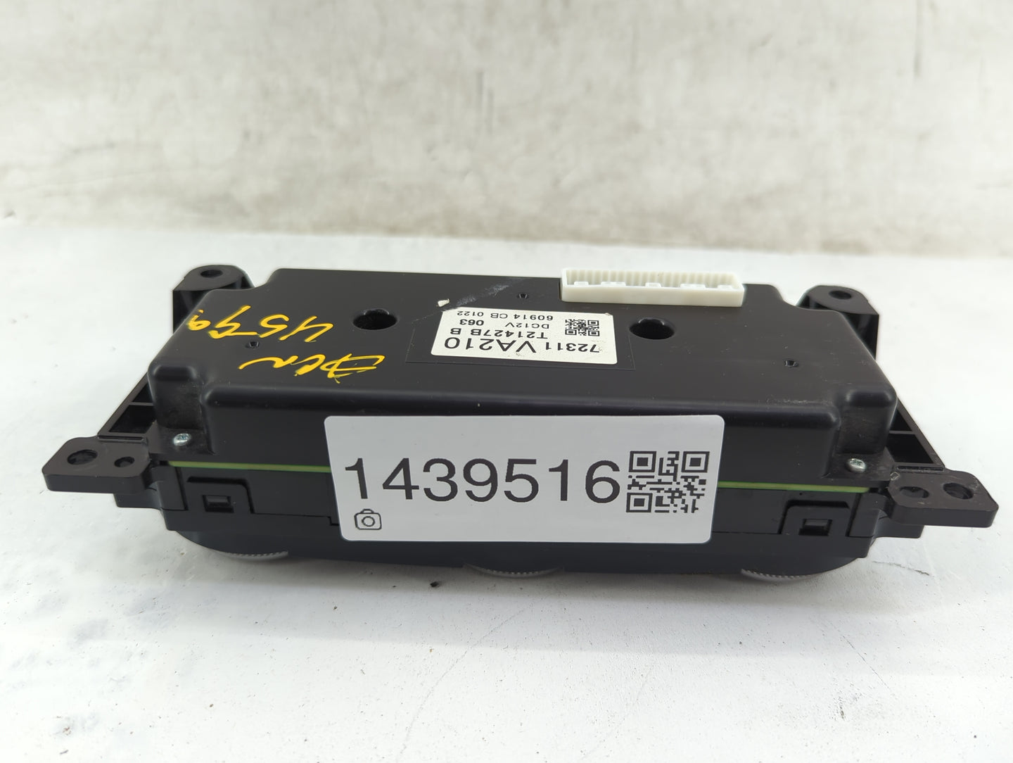 2017 Subaru Wrx Climate Control Module Temperature AC/Heater Replacement P/N:72311VA210 Fits OEM Used Auto Parts - Oemusedau