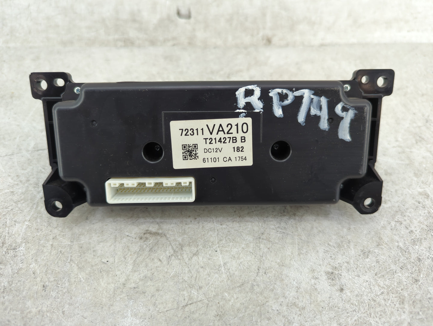 2017 Subaru Wrx Climate Control Module Temperature AC/Heater Replacement P/N:72311VA210 Fits OEM Used Auto Parts - Oemusedau
