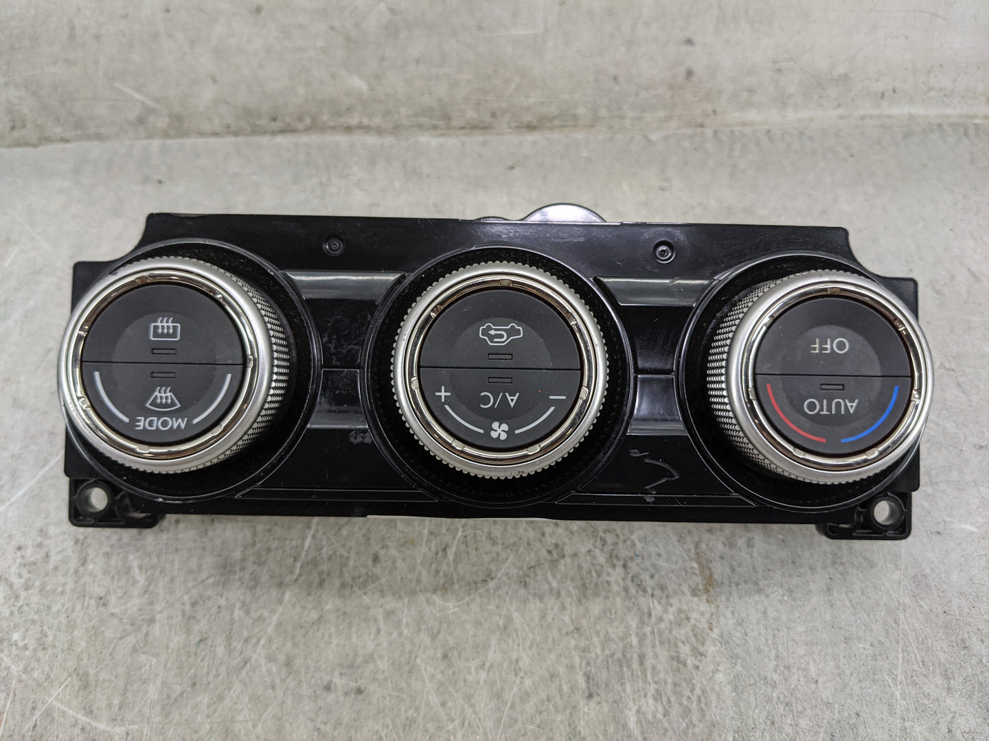 2017 Subaru Wrx Climate Control Module Temperature AC/Heater Replacement P/N:72311VA210 T21427B Fits OEM Used Auto Parts - O