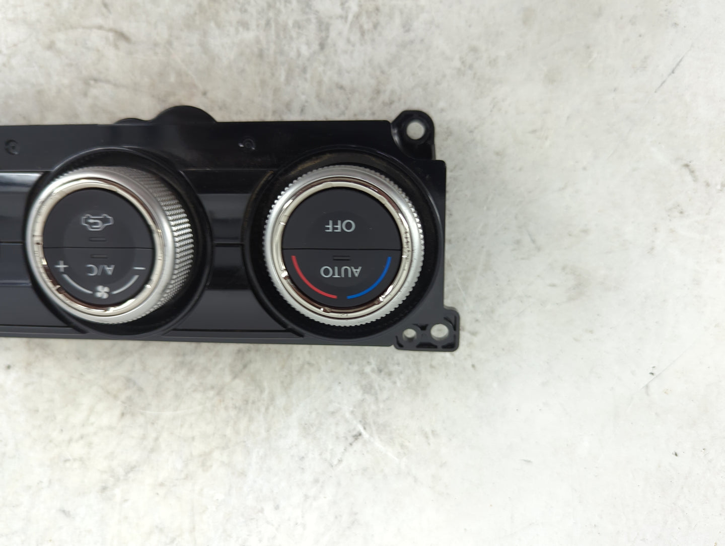 2017 Subaru Wrx Climate Control Module Temperature AC/Heater Replacement P/N:72311FJ470 Fits OEM Used Auto Parts - Oemusedau