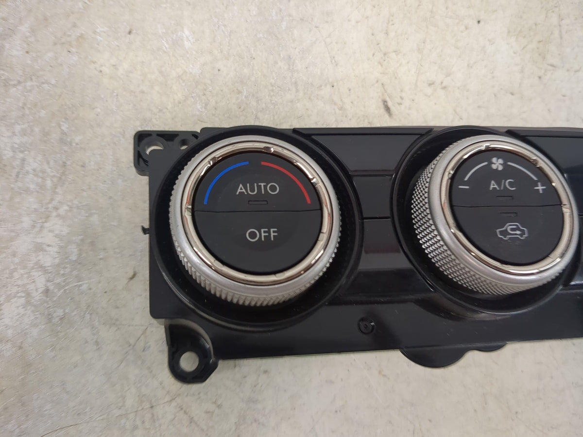 2017 Subaru Wrx Climate Control Module Temperature AC/Heater Replacement P/N:72311VA210 Fits OEM Used Auto Parts - Oemusedau