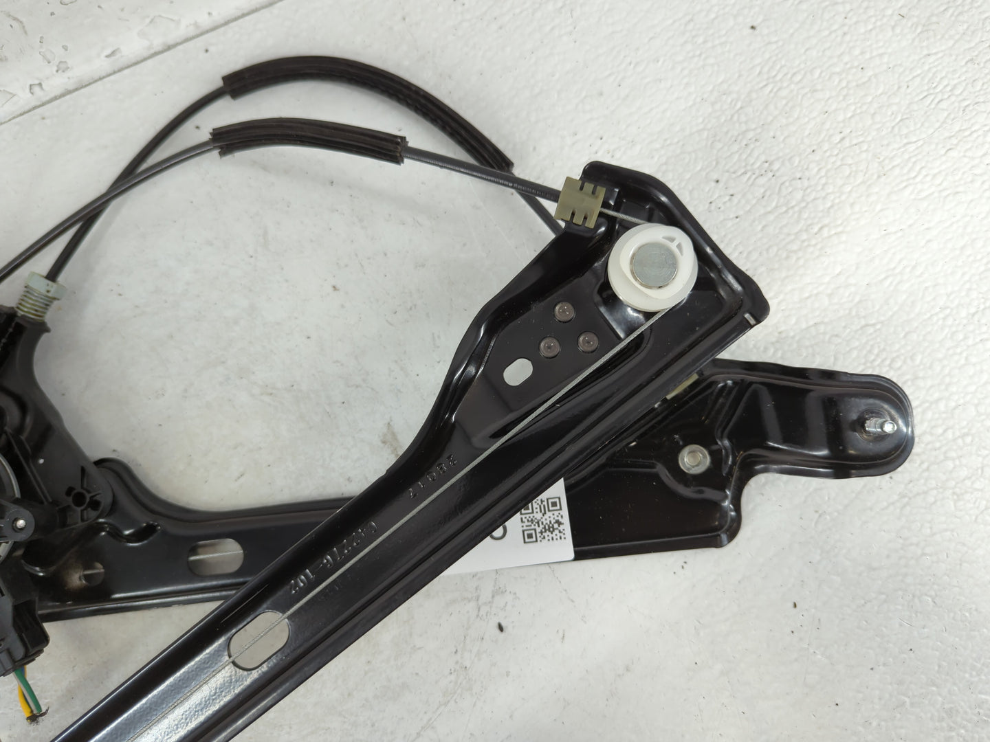 2017-2017 Subaru Wrx Used Window Regulator Passenger Front - Oemusedautoparts1.com