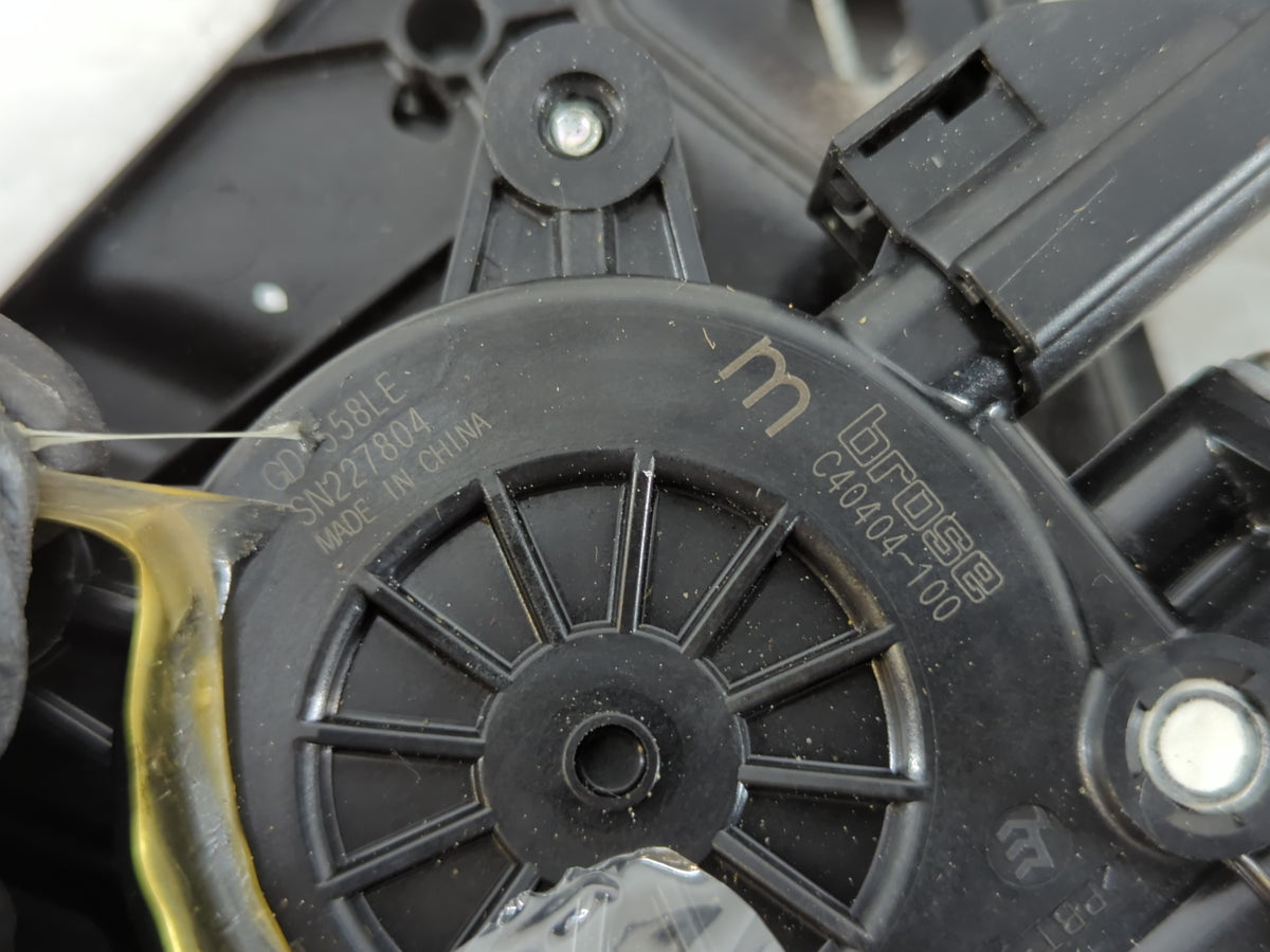 2017-2017 Subaru Wrx Used Window Regulator Passenger Front - Oemusedautoparts1.com