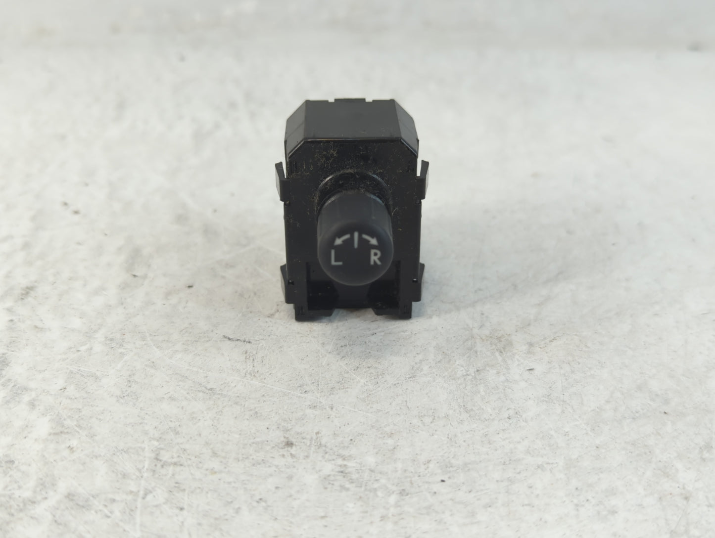 2013-2015 Subaru Xv Master Power Window Switch Replacement Driver Side Left P/N:83061FJ010 Fits OEM Used Auto Parts - Oemuse