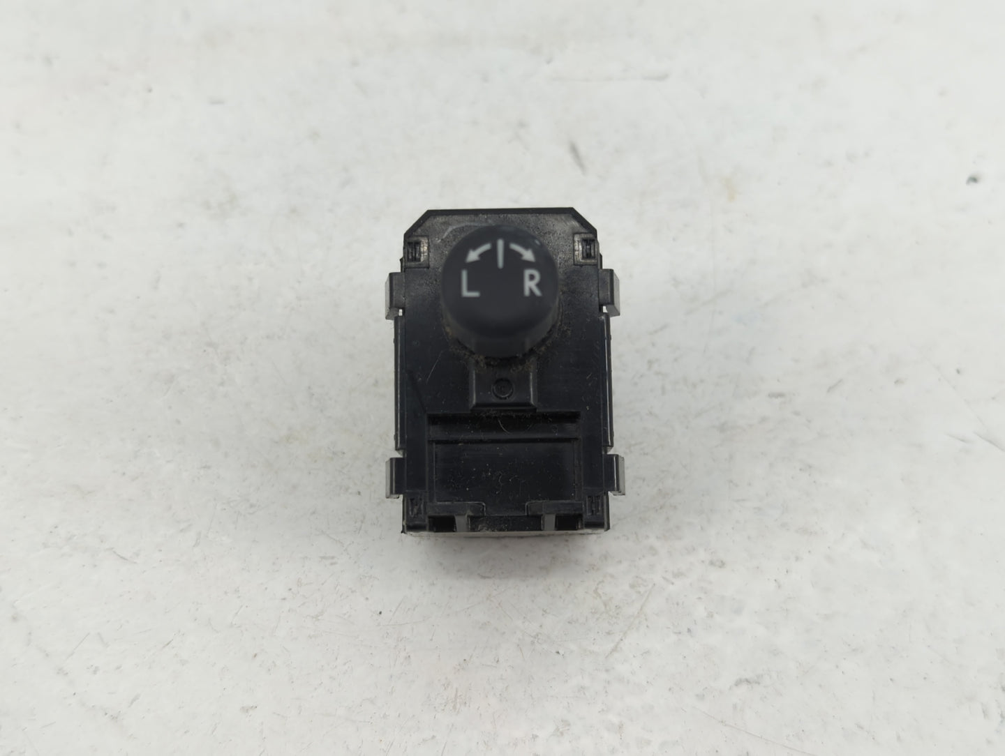 2013-2015 Subaru Xv Master Power Window Switch Replacement Driver Side Left P/N:83061FJ010 Fits OEM Used Auto Parts - Oemuse