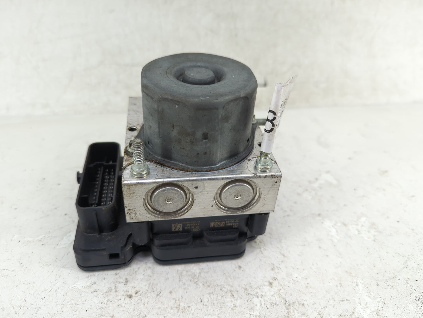 2015 Subaru Xv ABS Pump Control Module Replacement Fits Fits 2016 OEM Used Auto Parts - Oemusedautoparts1.com