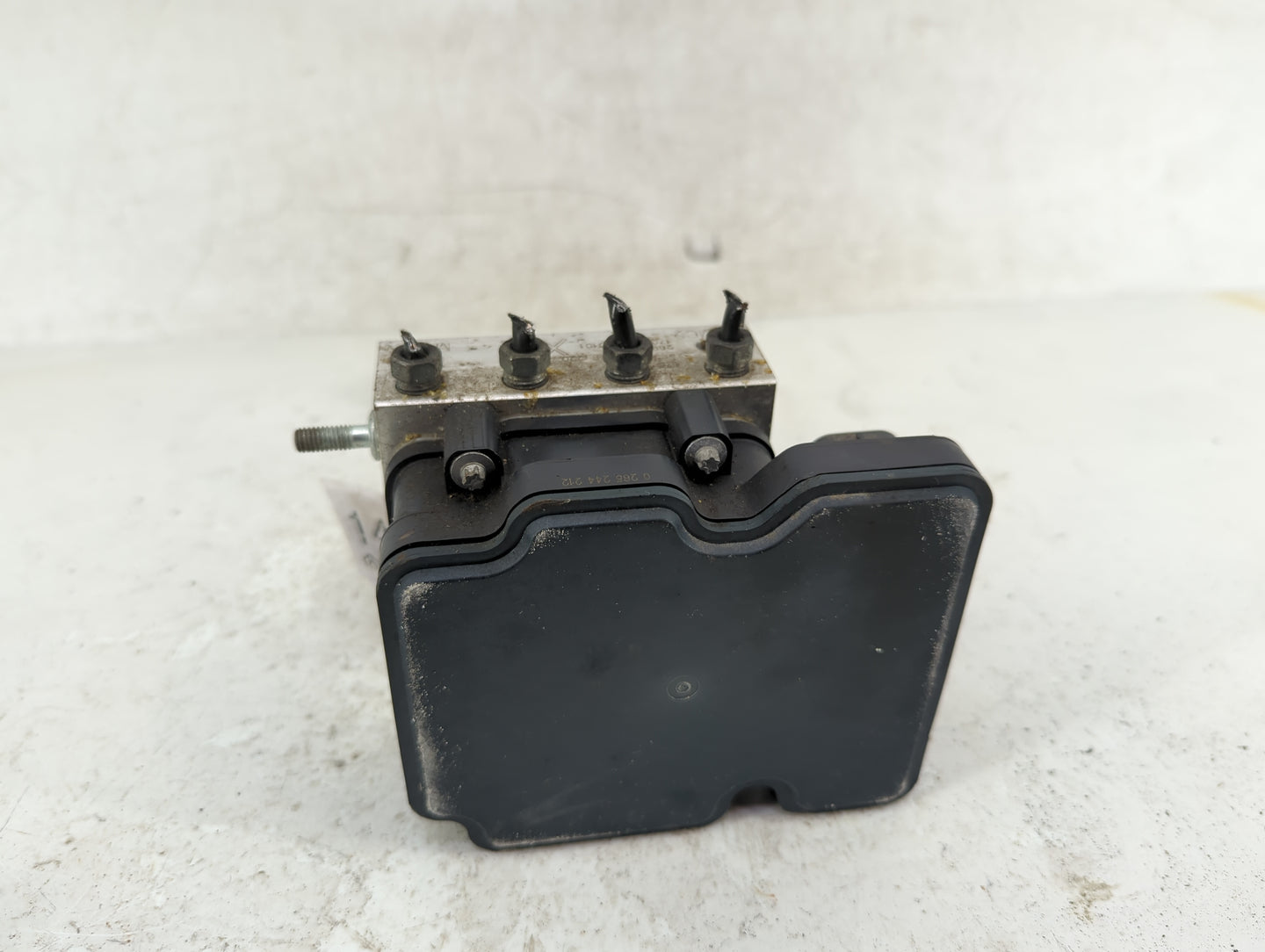 2015 Subaru Xv ABS Pump Control Module Replacement Fits Fits 2016 OEM Used Auto Parts - Oemusedautoparts1.com