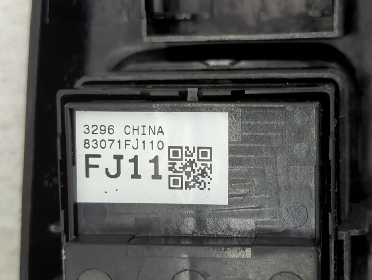 2015 Subaru Xv Master Power Window Switch Replacement Driver Side Left P/N:83071FJ110 Fits Fits 2016 OEM Used Auto Parts - O