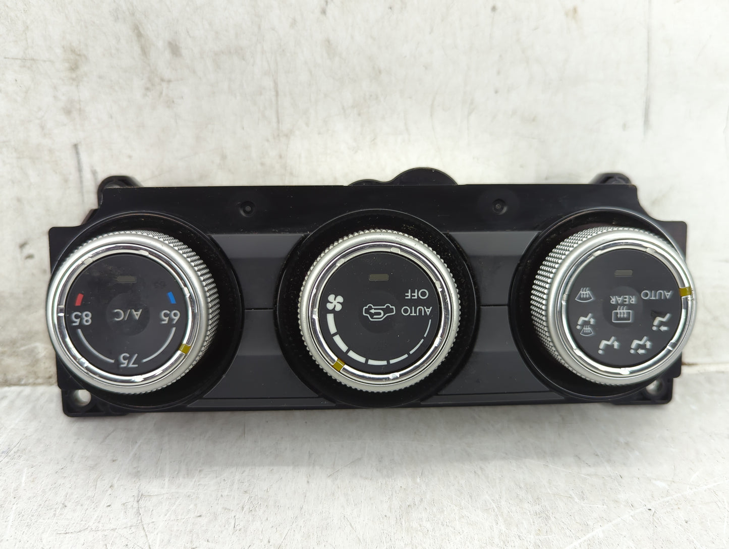 2015 Subaru Xv Climate Control Module Temperature AC/Heater Replacement P/N:72311FJ620 T967429 B Fits Fits 2016 OEM Used Aut