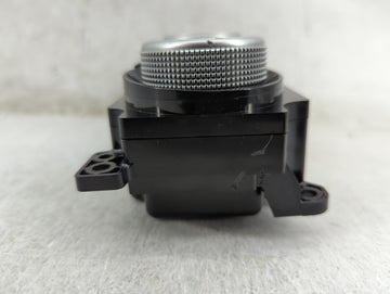 2015 Subaru Xv Climate Control Module Temperature AC/Heater Replacement P/N:72311FJ620 T967429 B Fits Fits 2016 OEM Used Auto Parts
