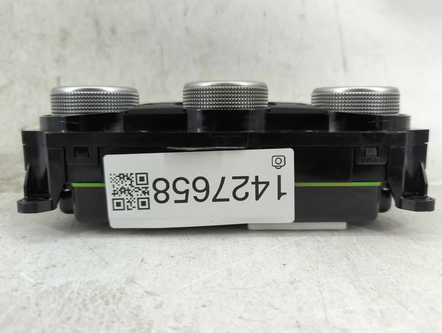 2015 Subaru Xv Climate Control Module Temperature AC/Heater Replacement P/N:72311FJ620 T967429 B Fits Fits 2016 OEM Used Aut