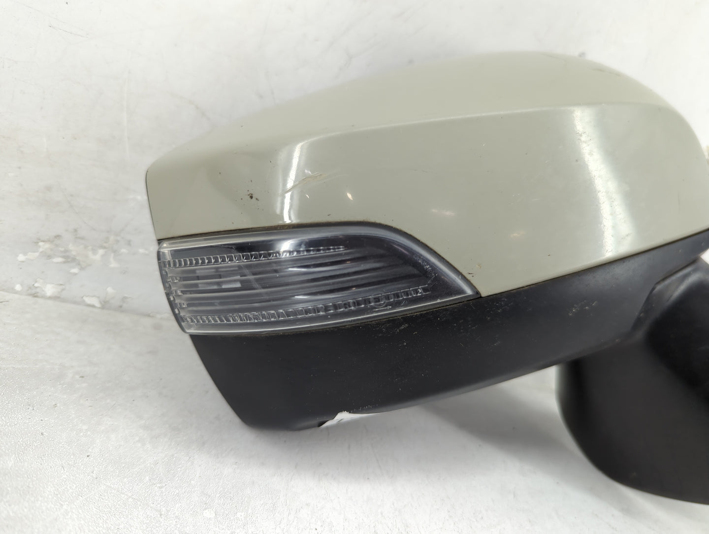 2017 Subaru Xv Driver Side View Mirror - Left Door Mirror OEM Used - Oemusedautoparts1.com