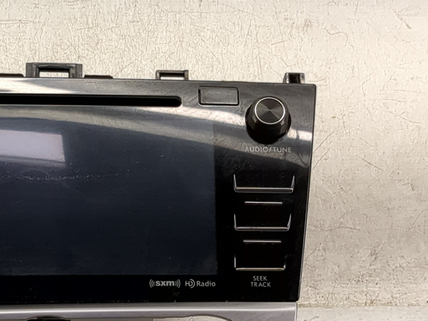 2017 Subaru Xv Radio AM FM Cd Player Receiver Replacement P/N:86201FJ681 139000-11810101, FM685UM Fits OEM Used Auto Parts -