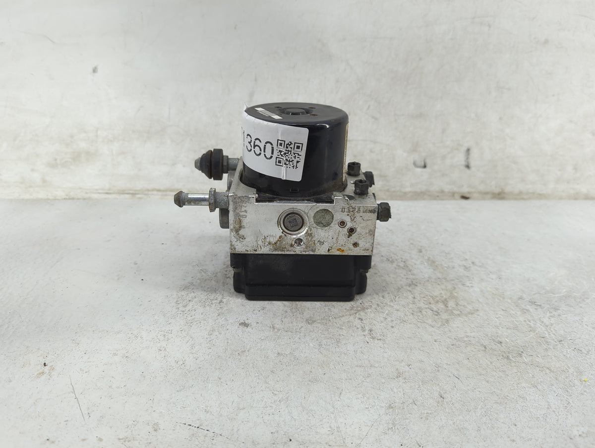 2017 Subaru Xv Anti-Lock Brake ABS Pump Module Actuator OEM P/N:27536FJ260 06.2102-3394.4 Fits Fits 2016 OEM Used Auto Parts