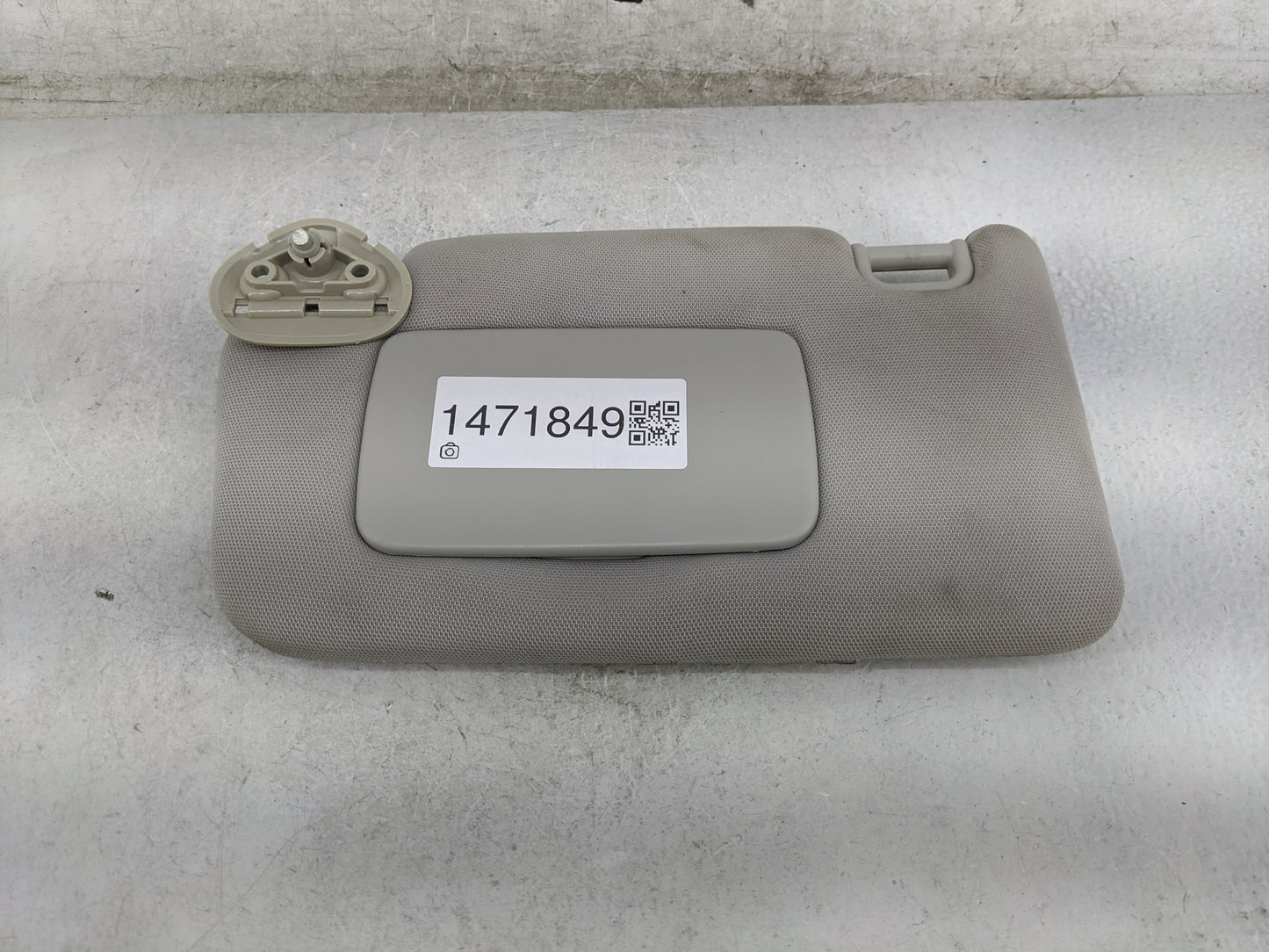 2015 Subaru Xv Sun Visor Shade Replacement Driver Left Mirror Fits Fits 2016 OEM Used Auto Parts - Oemusedautoparts1.com