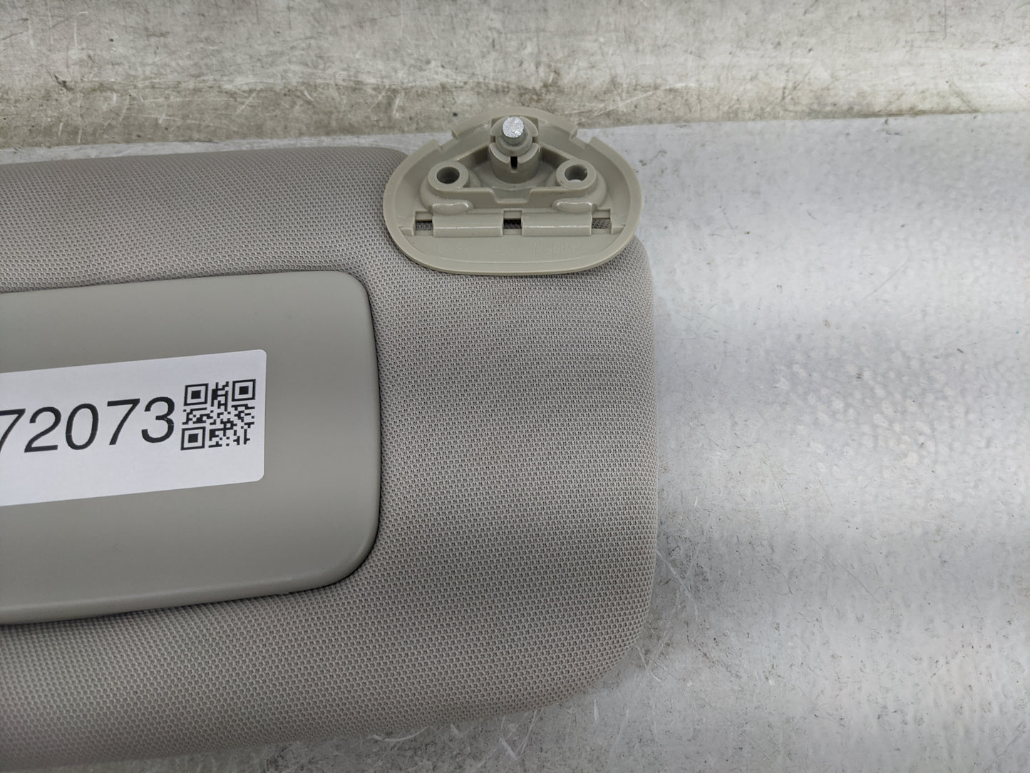 2015 Subaru Xv Sun Visor Shade Replacement Passenger Right Mirror Fits Fits 2016 OEM Used Auto Parts - Oemusedautoparts1.com