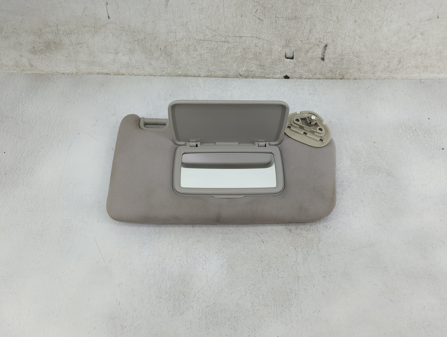 2015 Subaru Xv Sun Visor Shade Replacement Passenger Right Mirror Fits Fits 2016 OEM Used Auto Parts - Oemusedautoparts1.com