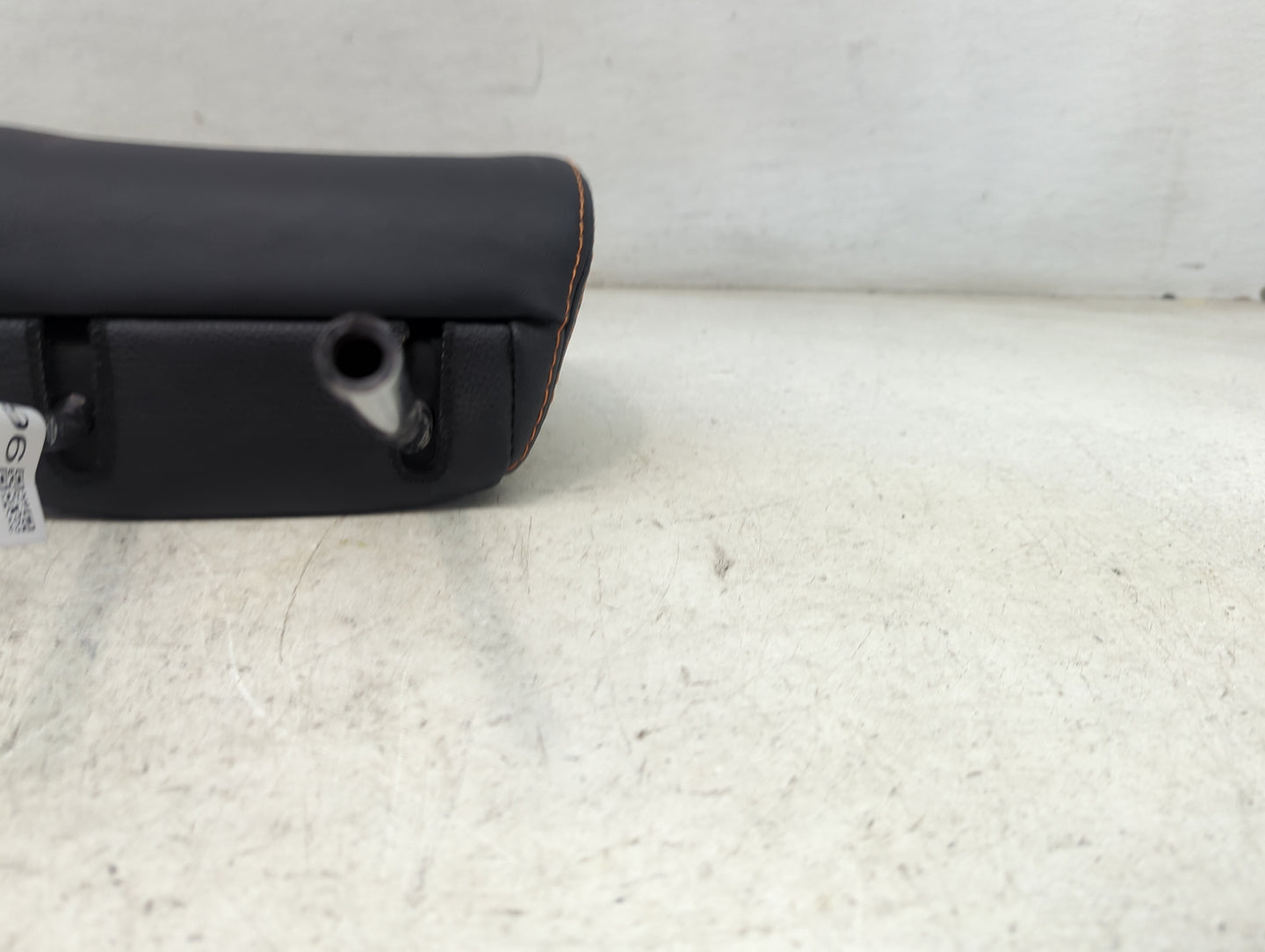 Subaru Xv Headrest Head Rest Front Driver Seat Black 1473396 - Oemusedautoparts1.com