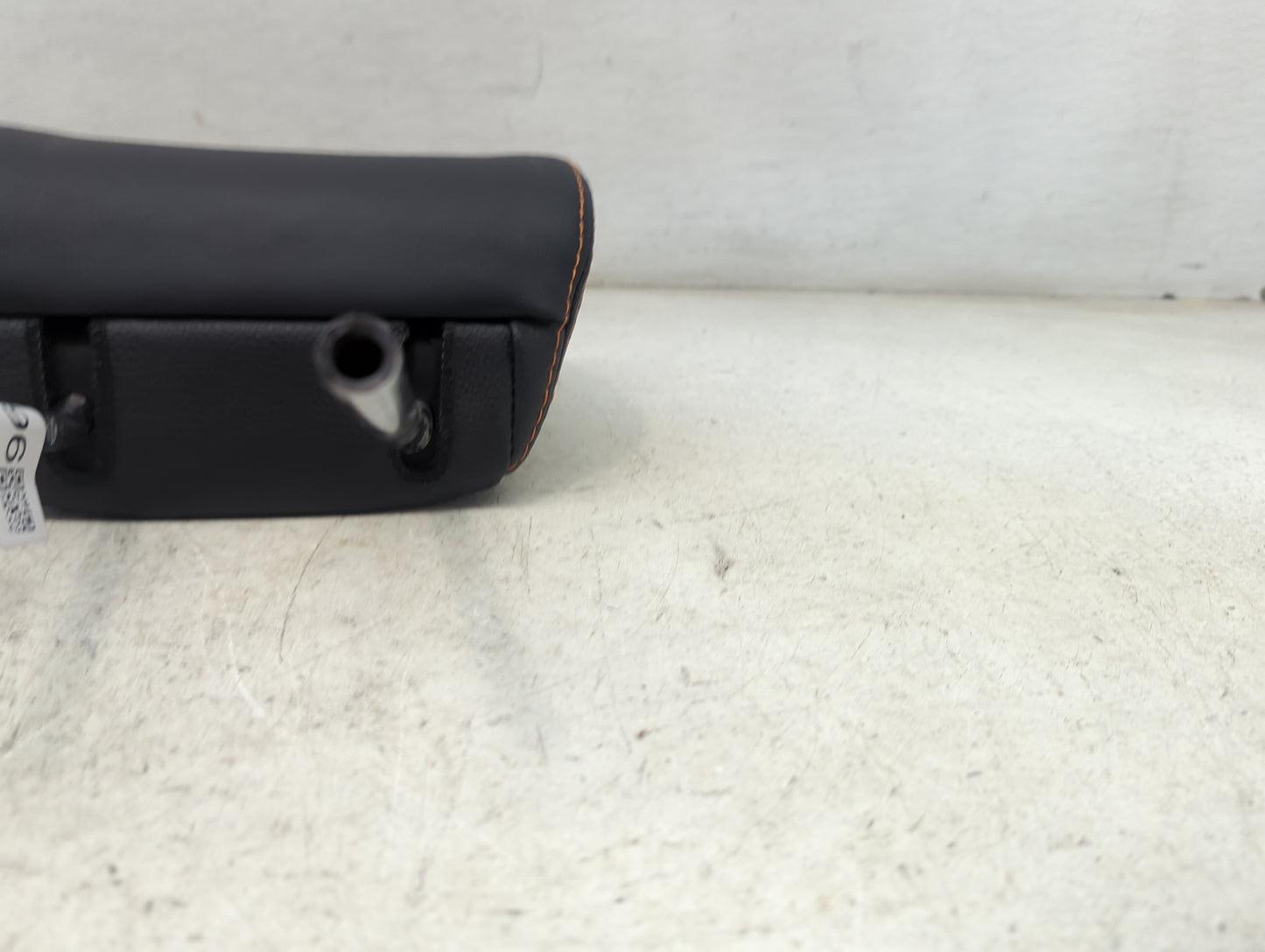 Subaru Xv Headrest Head Rest Front Driver Seat Black 1473396 - Oemusedautoparts1.com