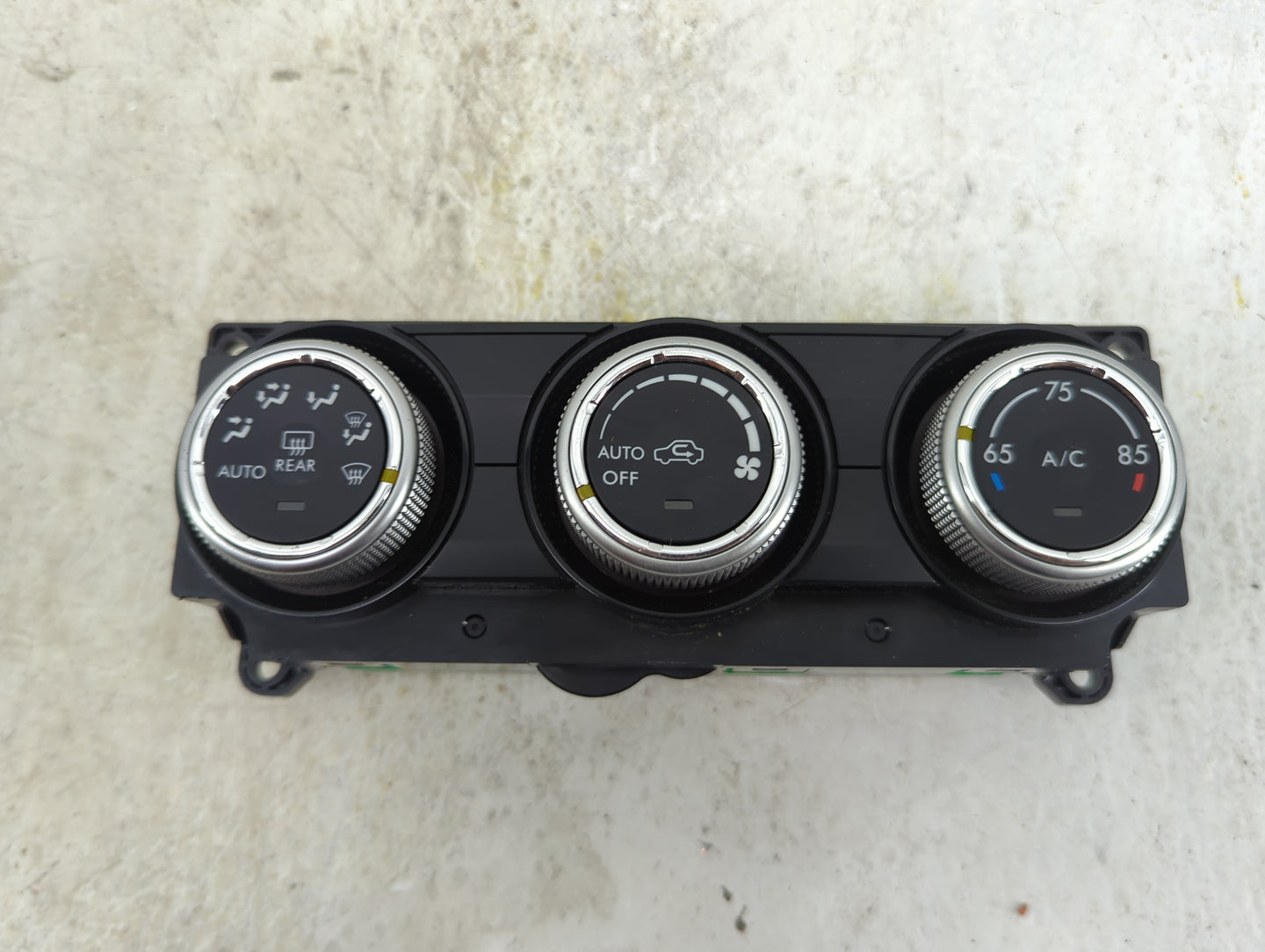 2015 Subaru Xv Climate Control Module Temperature AC/Heater Replacement P/N:72311FJ620 T967429 Fits Fits 2016 OEM Used Auto 