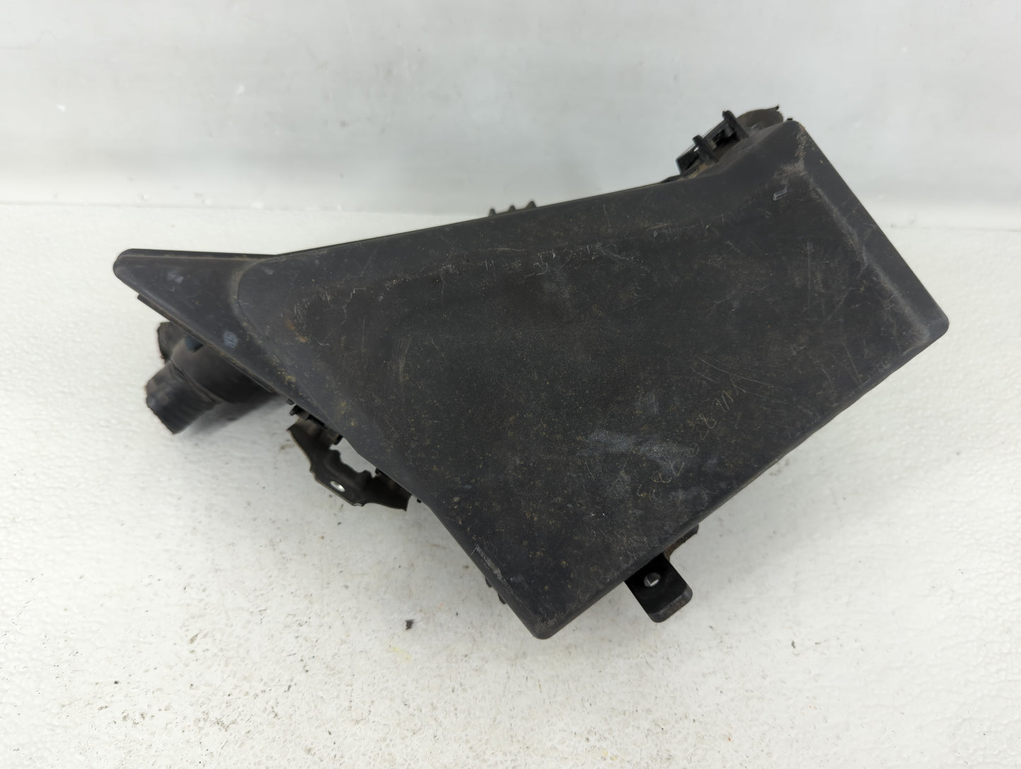 2015 Subaru Xv Fusebox Fuse Box Panel Relay Module P/N:MB100200B Fits OEM Used Auto Parts - Oemusedautoparts1.com