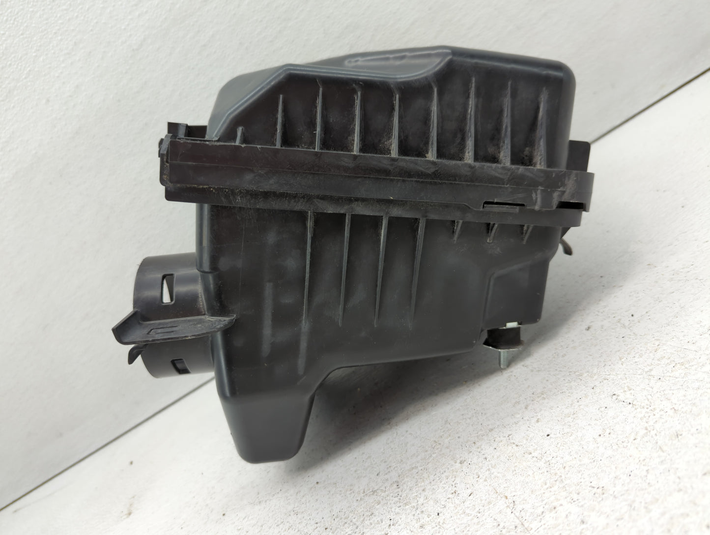 2015 Subaru Xv Fusebox Fuse Box Panel Relay Module P/N:MB100200B Fits OEM Used Auto Parts - Oemusedautoparts1.com