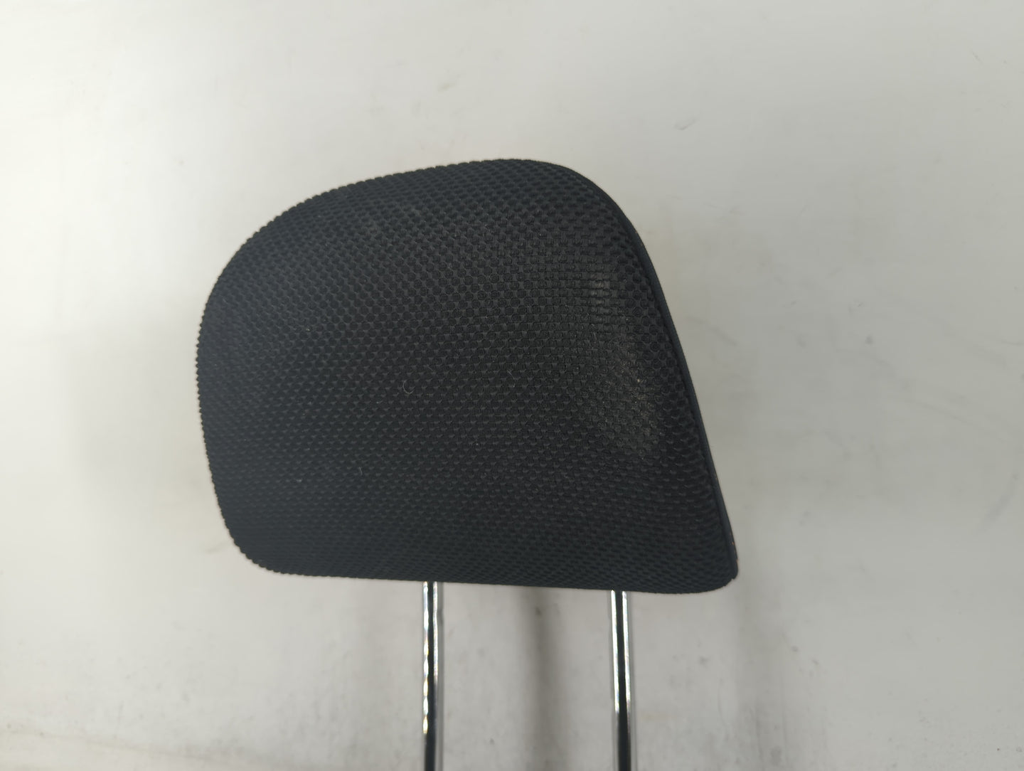 2017 Subaru Xv Headrest Head Rest Front Driver Passenger Seat Black - Oemusedautoparts1.com