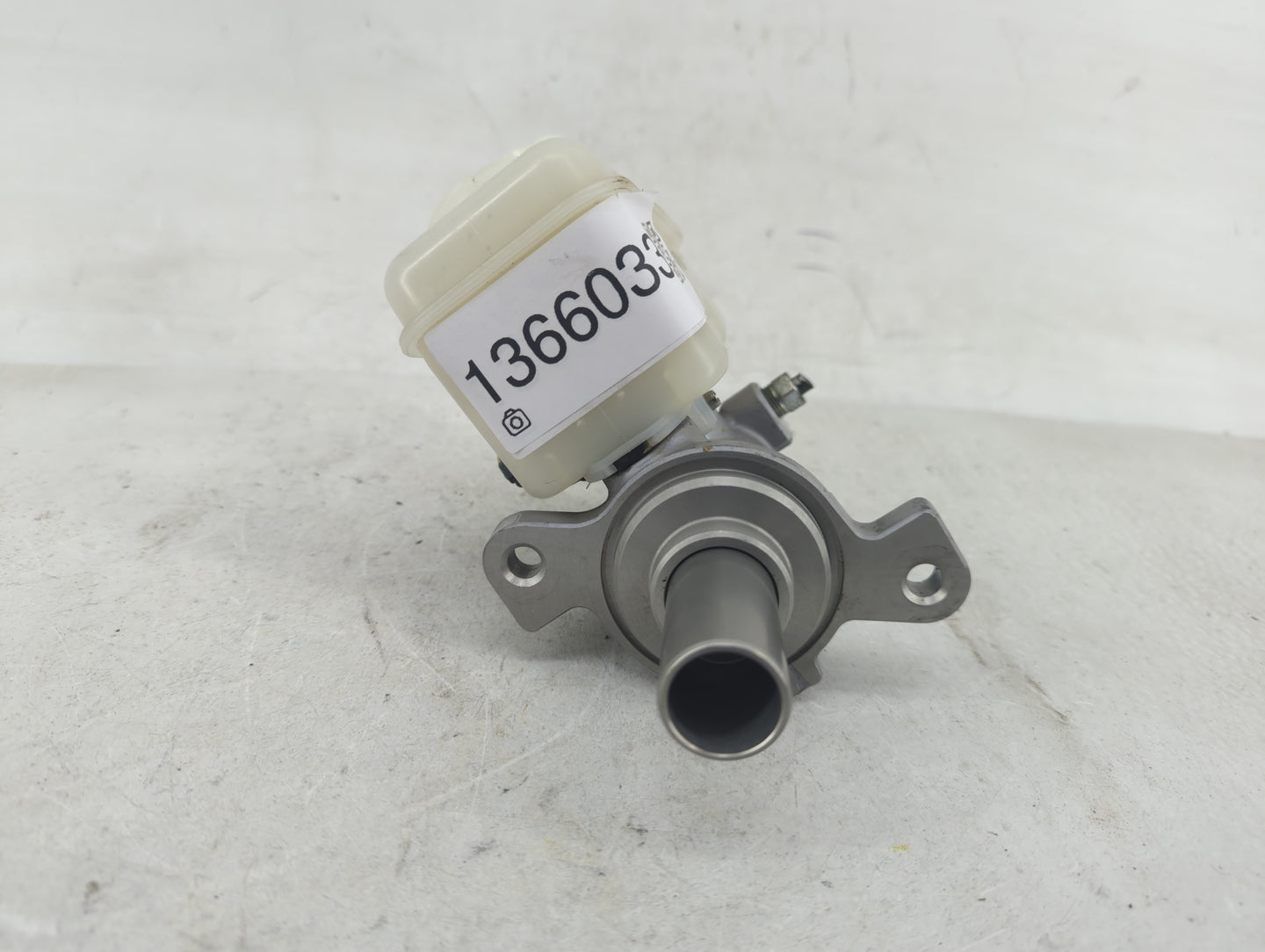 2017-2020 Toyota 86 Brake Master Cylinder - Oemusedautoparts1.com