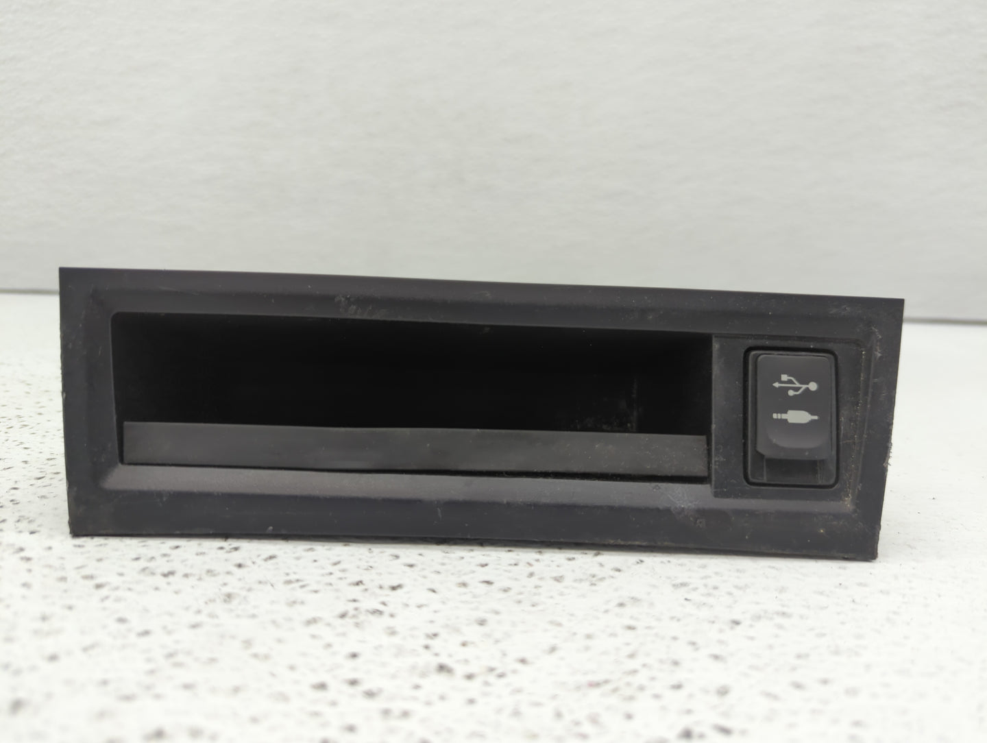 2017 Toyota 86 Overhead Roof Console Interior Dome Light - Oemusedautoparts1.com