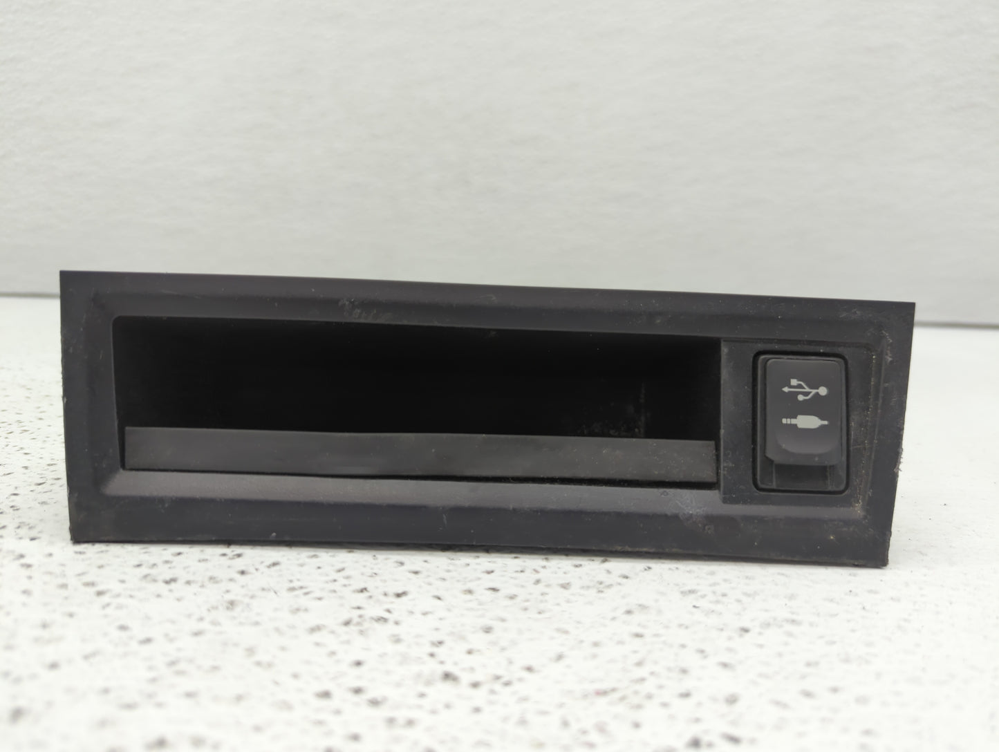 2017 Toyota 86 Overhead Roof Console Interior Dome Light - Oemusedautoparts1.com