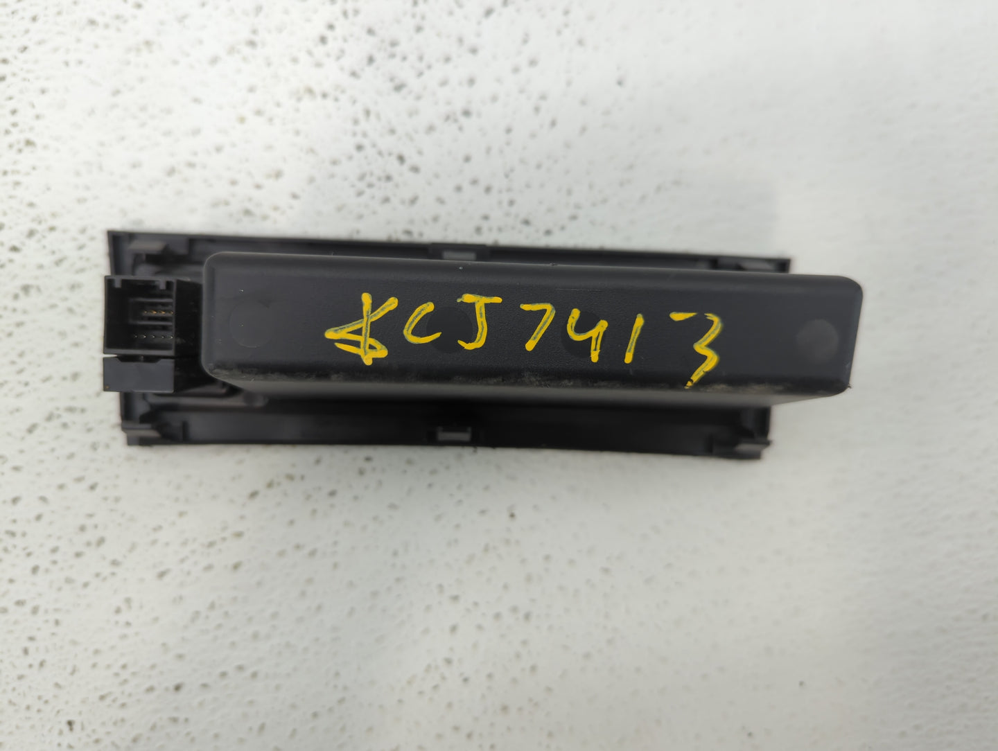 2017 Toyota 86 Overhead Roof Console Interior Dome Light - Oemusedautoparts1.com
