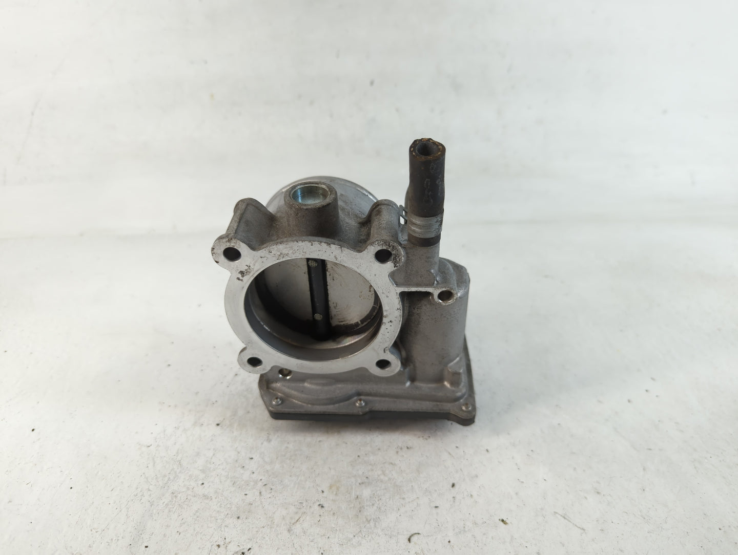2017-2020 Toyota 86 Throttle Body P/N:16112AA400 Fits Fits 2013 2014 2015 2016 2017 2018 2019 2020 OEM Used Auto Parts - Oem