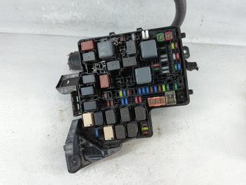 2017-2020 Toyota 86 Fusebox Fuse Box Panel Relay Module Fits Fits 2017 2018 2019 2020 OEM Used Auto Parts