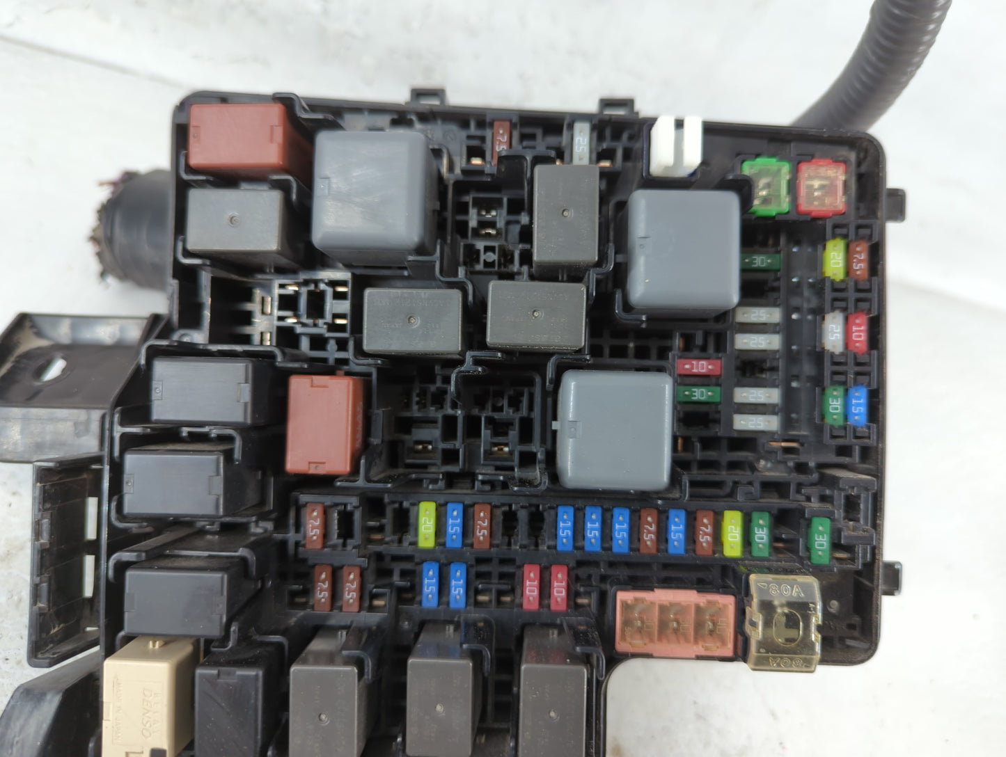 2017-2020 Toyota 86 Fusebox Fuse Box Panel Relay Module Fits Fits 2017 2018 2019 2020 OEM Used Auto Parts - Oemusedautoparts